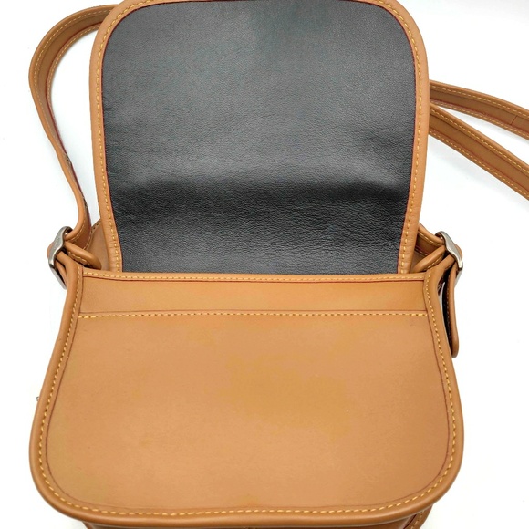 NEW! COACH x DISNEY Patricia Ears Saddle Bag Brown - Picture 8 of 8